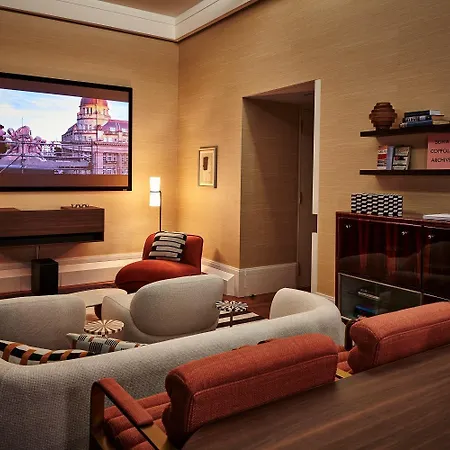 De L'europe - The Leading Of The World Amsterdam