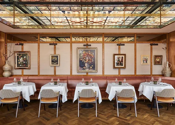 De L'europe - The Leading Of The World Amsterdam