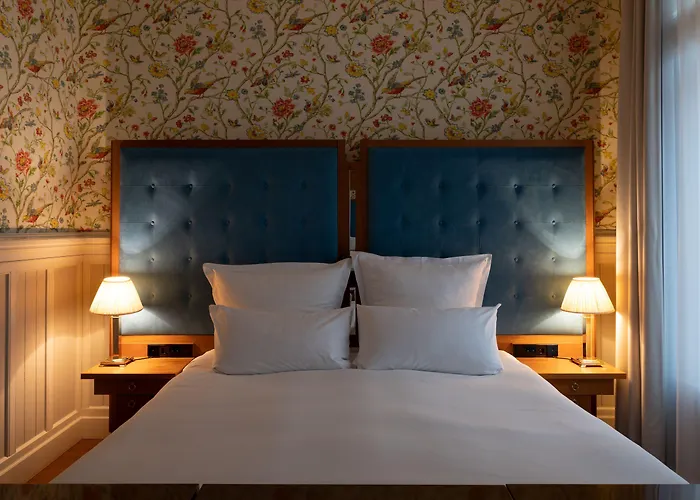 De L'europe - The Leading Of The World Amsterdam