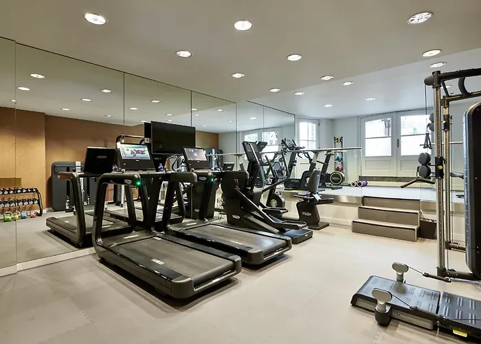 De L'europe - The Leading Of The World 5*