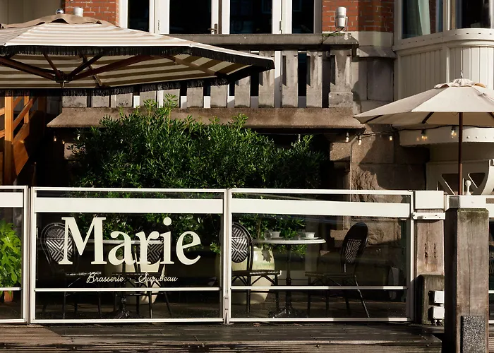 De L'europe - The Leading Of The World